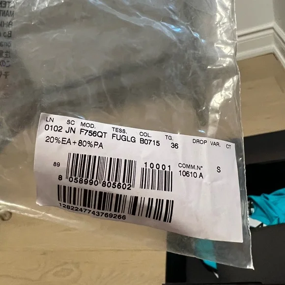 Dolce and Gabbana set - Picture 4 of 11